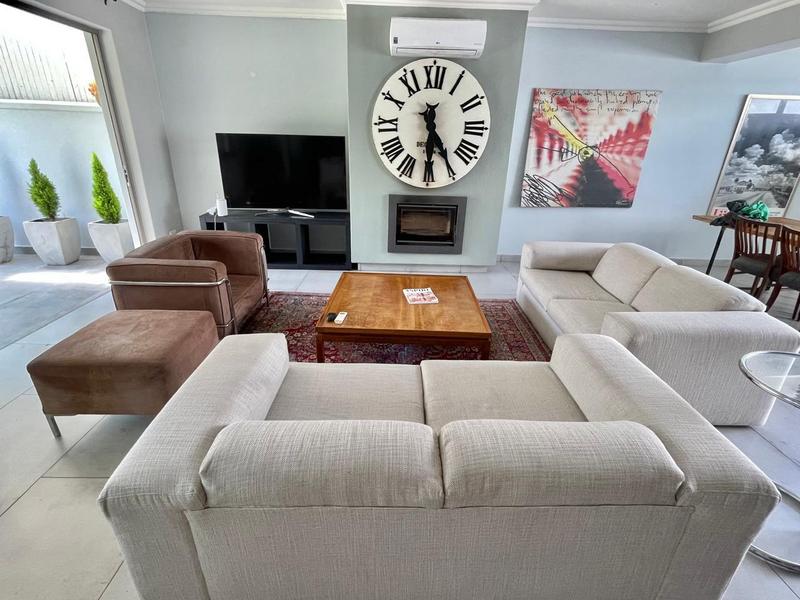 To Let 3 Bedroom Property for Rent in Franschhoek Western Cape